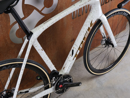 TREK DOMANE SLR 9 AXS GEN 4 – PROJECT ONE / SRAM RED AXS E1 – AEOLUS RSL 37 – 58 CM