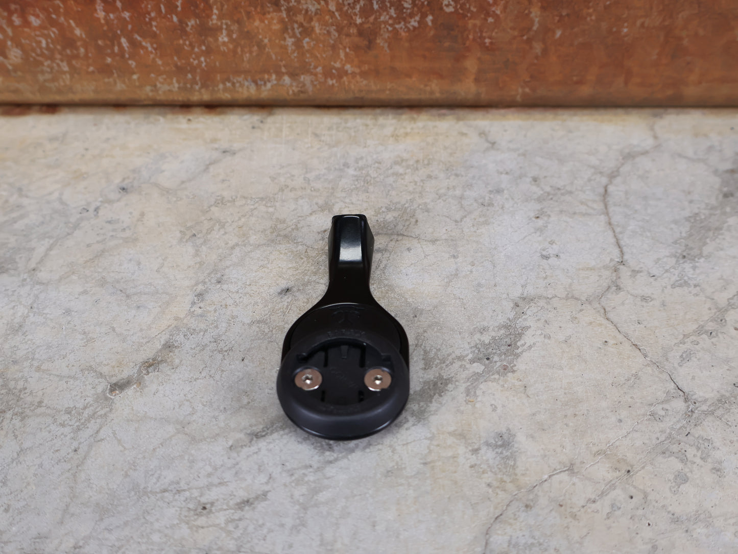 SPECIALIZED GPS MOUNT – TARMAC SL8/SL7/SL6 / AETHOS / VENGE / ROUBAIX – ALUMINUM – ​​BLACK