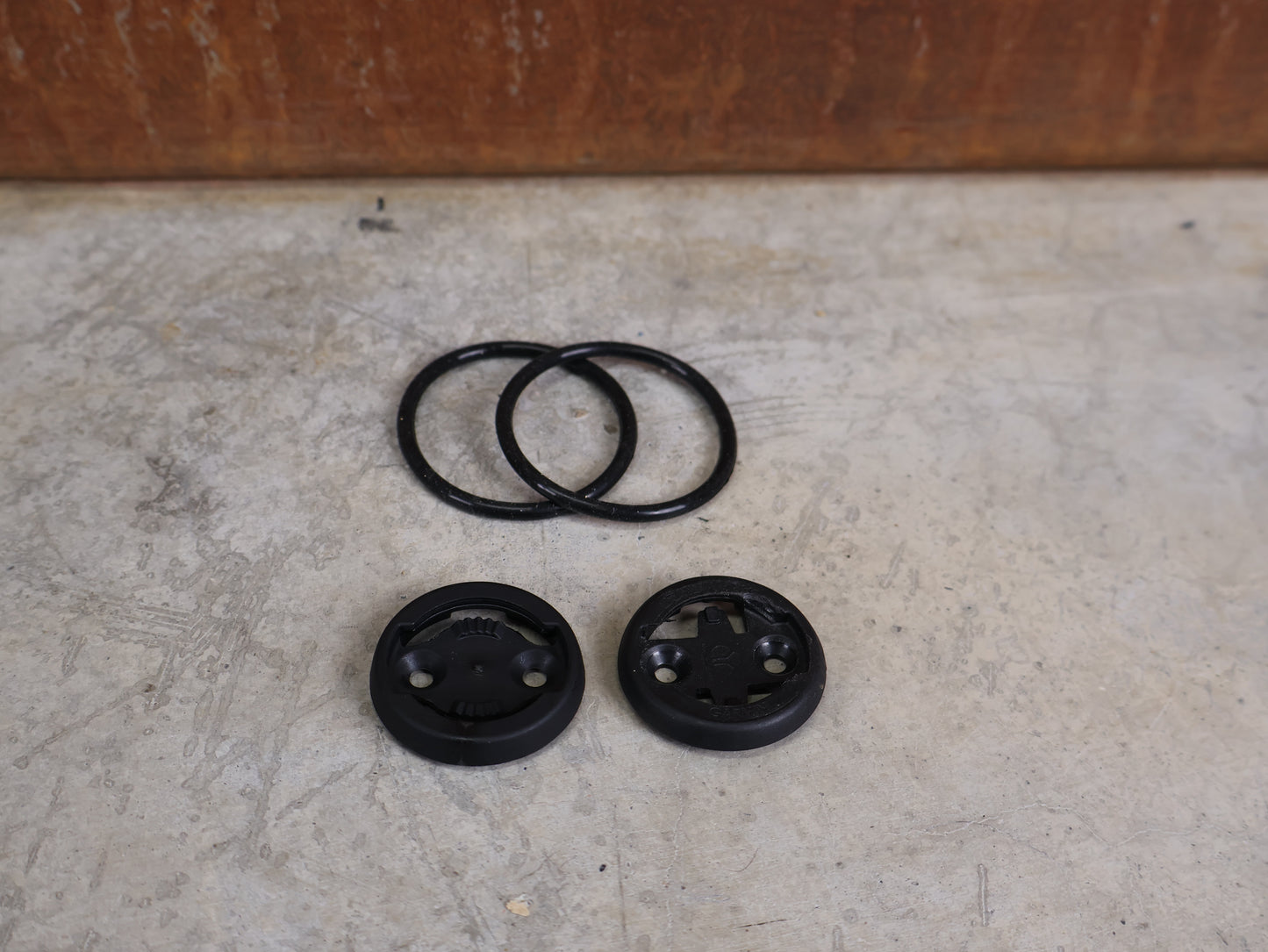 SPECIALIZED GPS MOUNT – TARMAC SL8/SL7/SL6 / AETHOS / VENGE / ROUBAIX – ALUMINUM – ​​BLACK