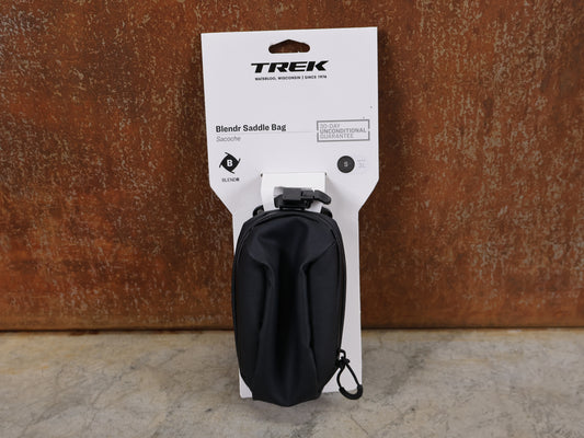 TREK BLENDR SATTELTASCHE – 0,3 LITER / DIREKTMONTAGE / RÜCKLICHT & BLENDR FENDR KOMPATIBEL