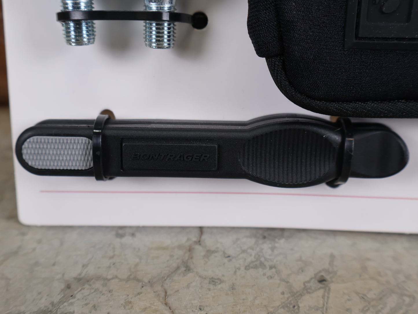 BONTRAGER PRO FLAT PACK / CO₂-PUMPE – 2 X 16 G – REPARATURSET – 225 G