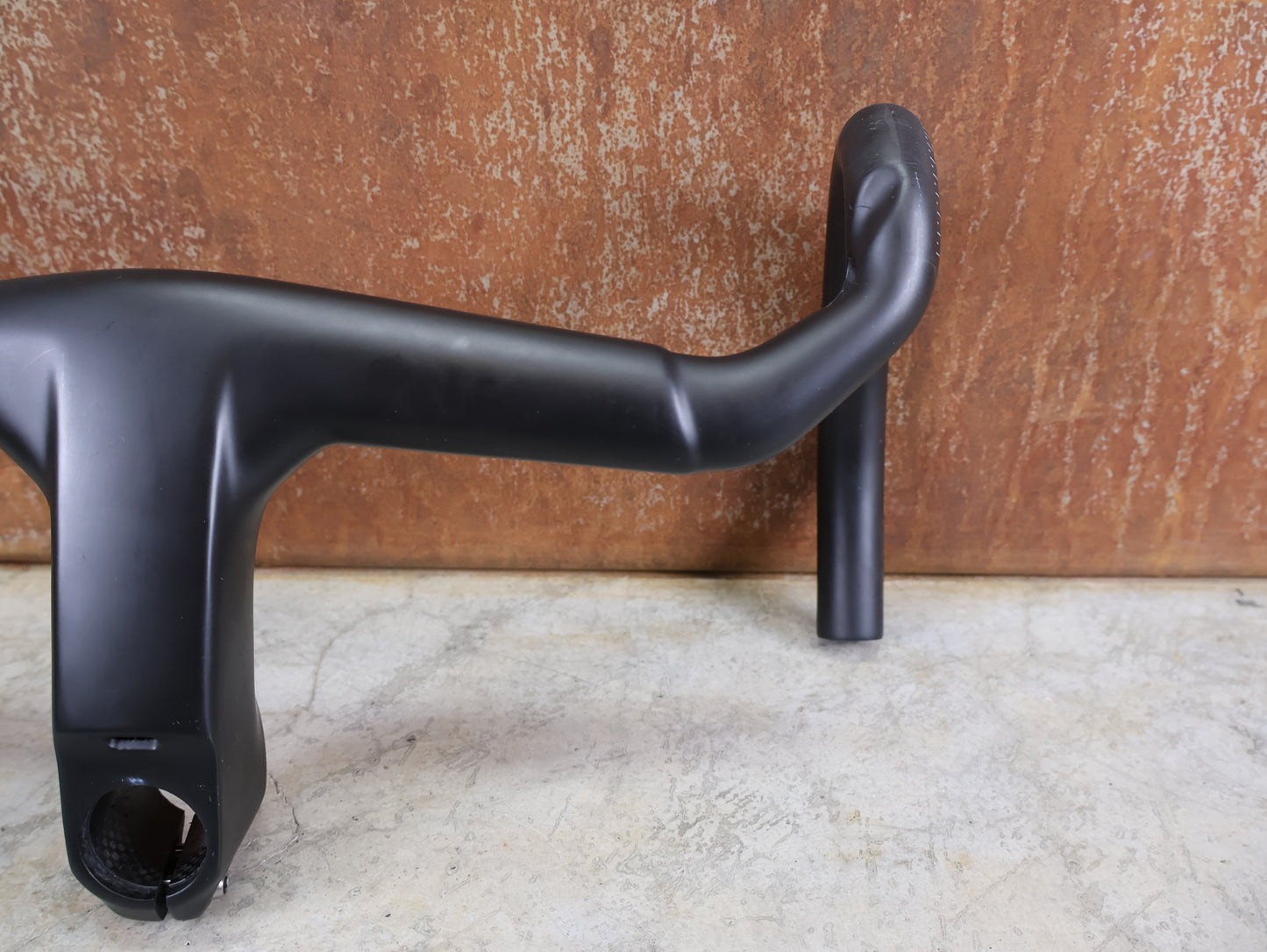 TREK AERO RSL ROAD INTEGRATED HANDLEBAR/STEM UNIT / MADONE GEN 8 370/400 X 100MM