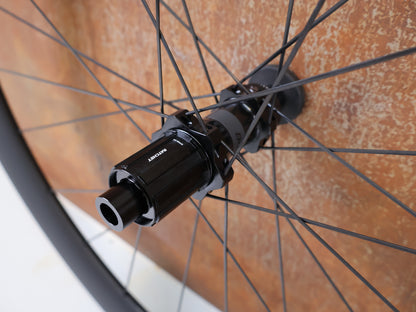 Bontrager Aeolus Pro 51 TLR Disc Carbon Laufradsatz HG
