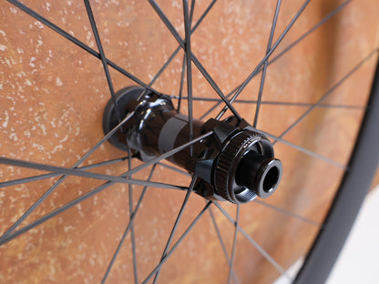 Bontrager Aeolus Pro 51 TLR Disc Carbon Laufradsatz HG