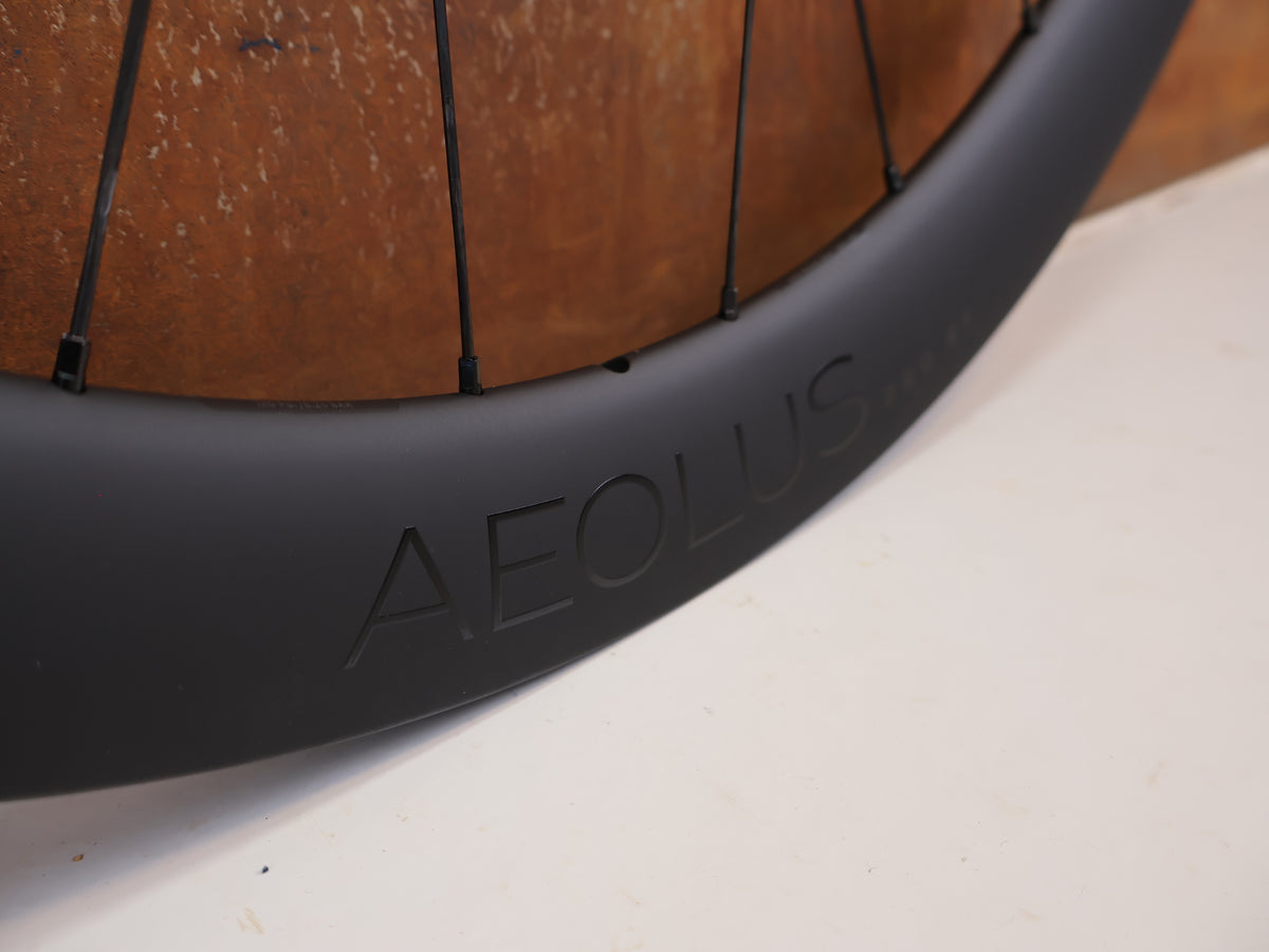 Bontrager Aeolus Pro 51 TLR Disc Carbon Laufradsatz HG