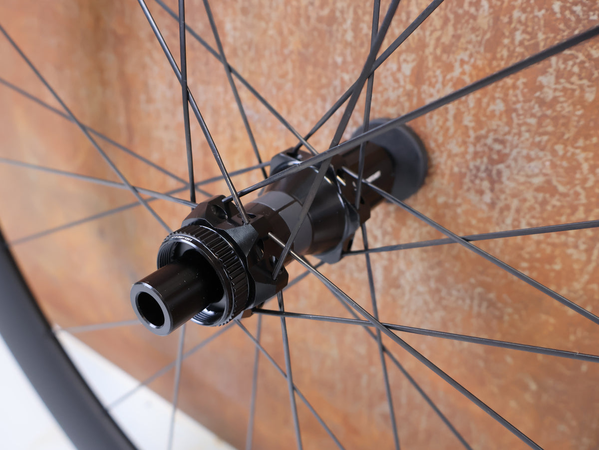 Bontrager Aeolus Pro 51 TLR Disc Carbon Laufradsatz HG