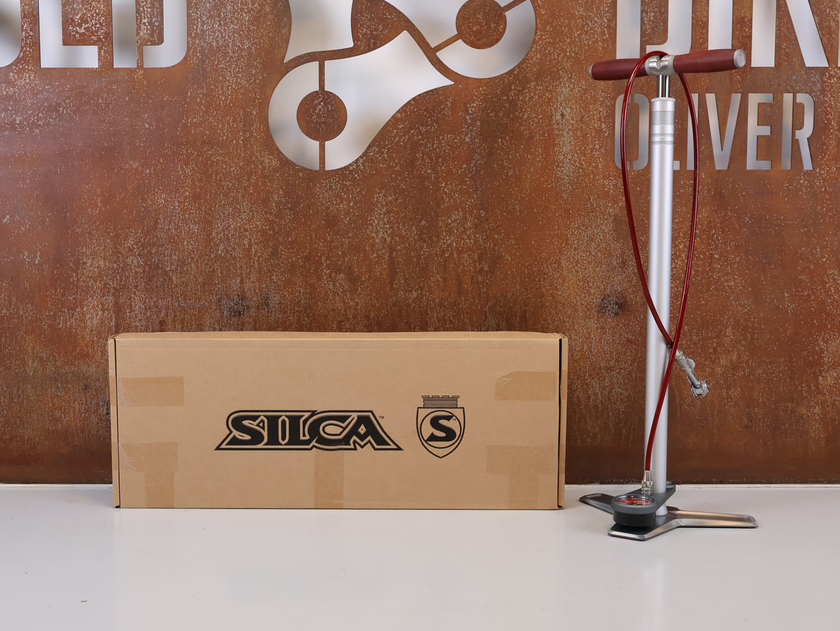 SILCA SuperPista Ultimate Standpumpe 11 bar Edelstahl / Holz