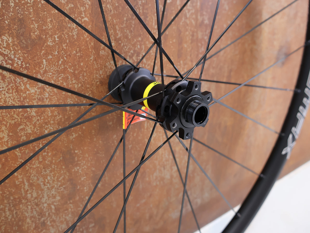 MAVIC CROSSMAX SL 29 ZOLL VR 15X110 BOOST 6 LOCH 843G
