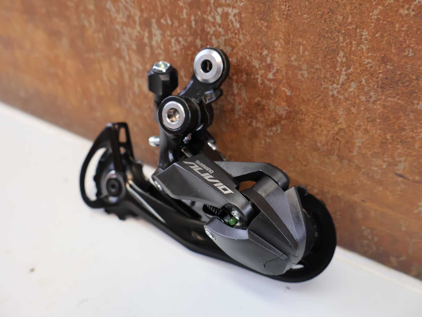 SHIMANO ALIVIO SCHALTWERK RD-M3100-SGS / 9-FACH / SHADOW DESIGN