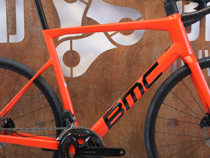 BMC TEAMMACHINE SLR THREE / 8.46 KG / SHIMANO 105 DI2 / 58CM