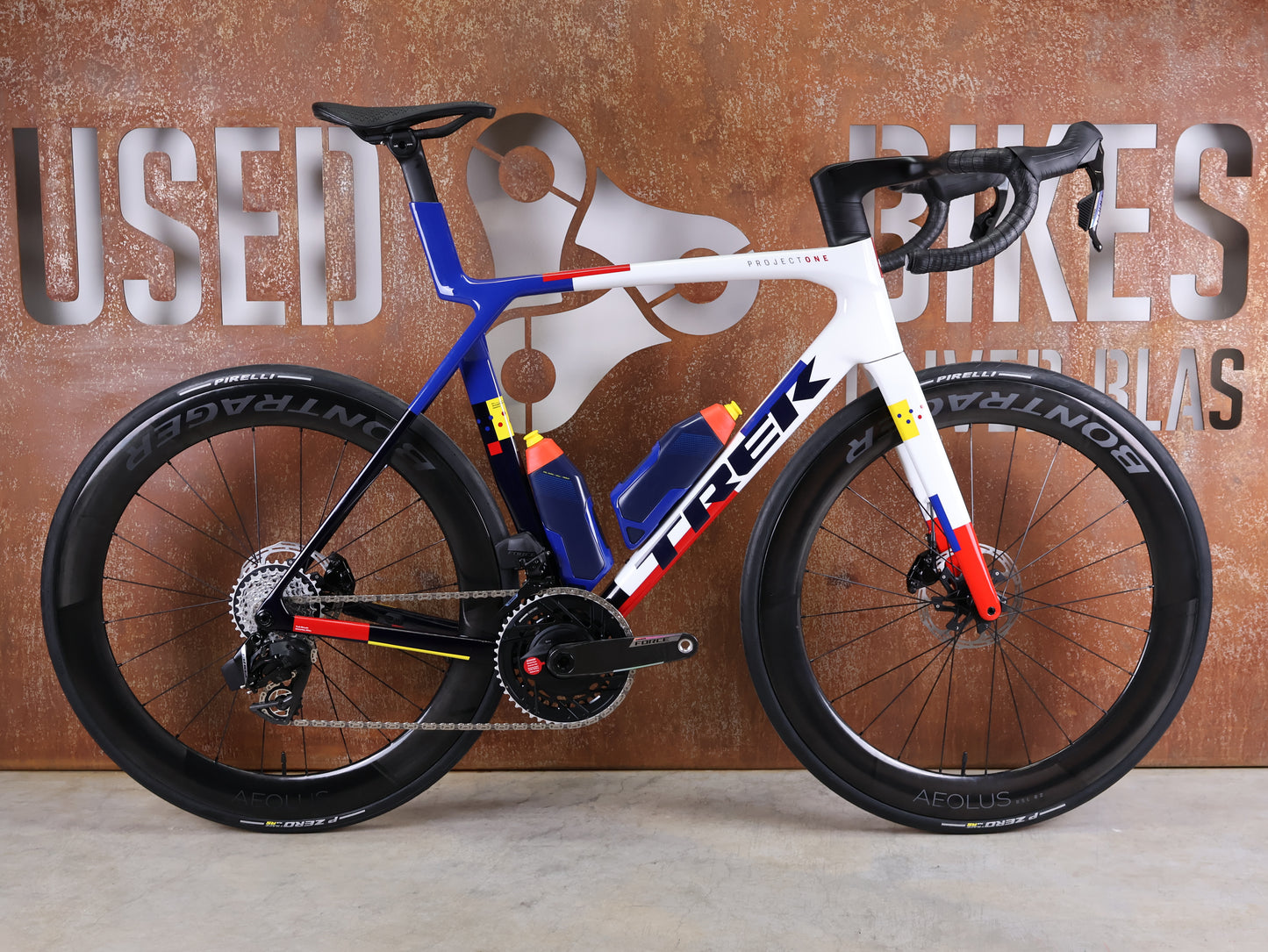 TREK MADONE SLR 7 AXS GEN 8 LIDL-TREK TEAM REPLICA CARBON RENNRAD – L