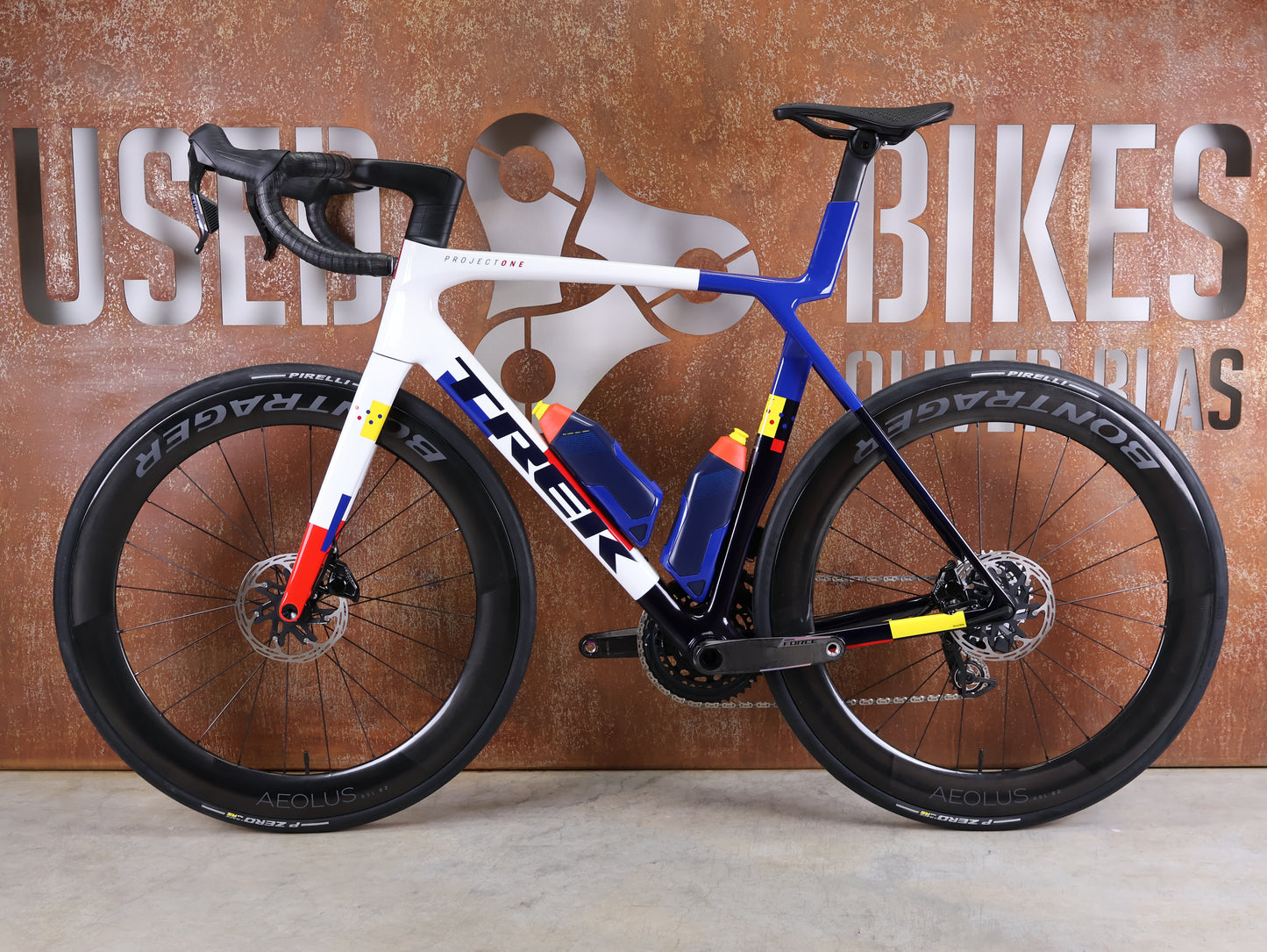 TREK MADONE SLR 7 AXS GEN 8 LIDL-TREK TEAM REPLICA CARBON RENNRAD – L