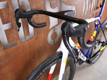 TREK MADONE SLR 7 AXS GEN 8 LIDL-TREK TEAM REPLICA CARBON RENNRAD – L