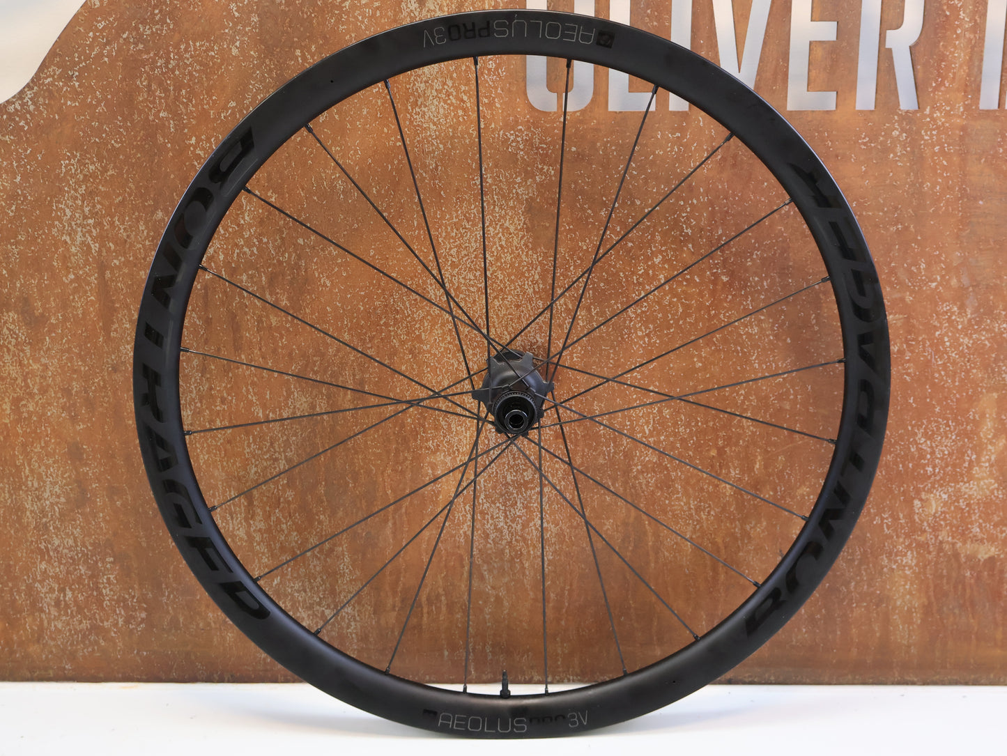 BONTRAGER AEOLUS PRO 3V CARBON LAUFRADSATZ / 25 MM INNENWEITE / RAPID DRIVE 108 / XDR