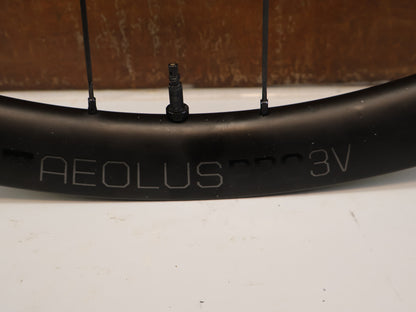 BONTRAGER AEOLUS PRO 3V CARBON LAUFRADSATZ / 25 MM INNENWEITE / RAPID DRIVE 108 / XDR
