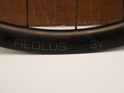 BONTRAGER AEOLUS PRO 3V CARBON LAUFRADSATZ / 25 MM INNENWEITE / RAPID DRIVE 108 / XDR