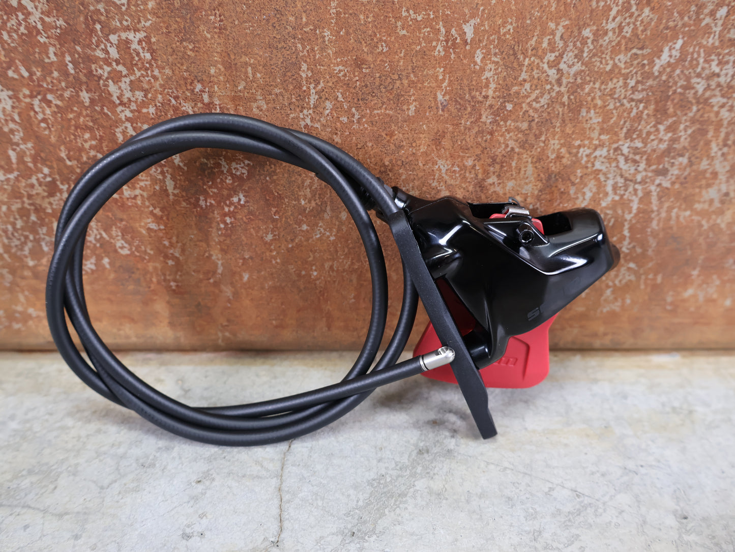 SRAM DB-S-900-A1 Disc Brake Caliper – Flat Mount / Road Disc