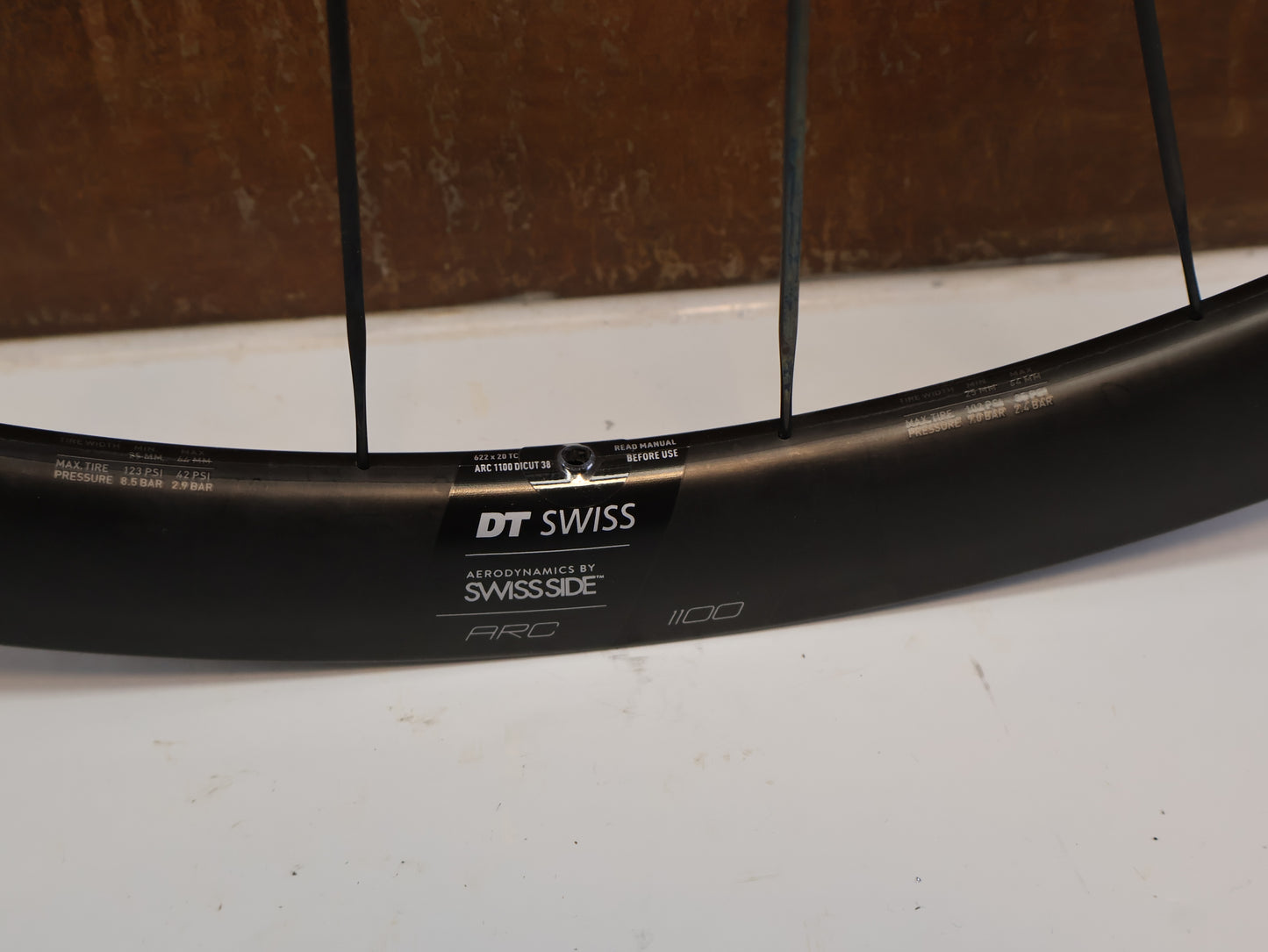 DT SWISS ARC 1100 DICUT DB 38 / CARBON LAUFRADSATZ / DISC / SHIMANO HG