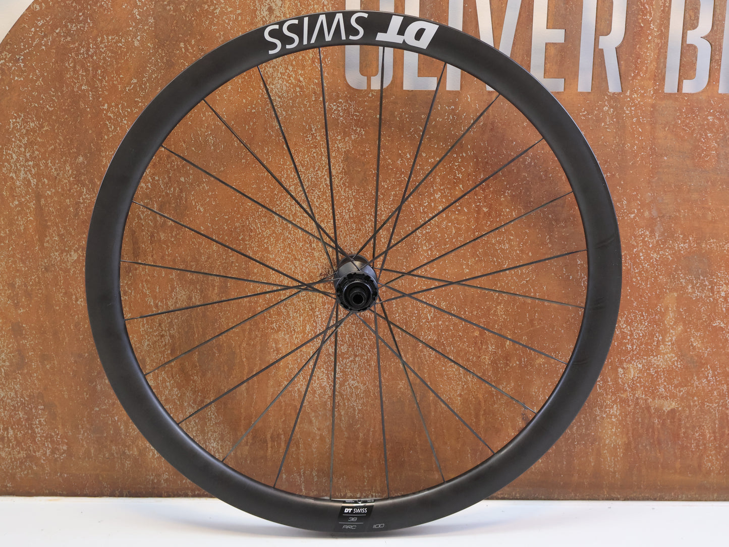 DT SWISS ARC 1100 DICUT DB 38 / CARBON LAUFRADSATZ / DISC / SHIMANO HG