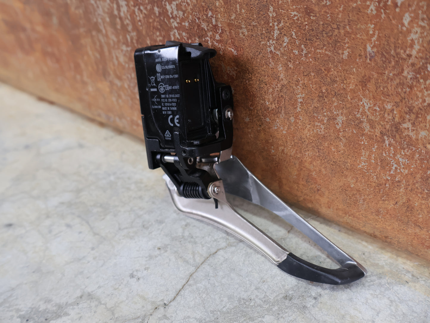 SRAM RED ETAP UMWERFER 2X11-FACH – KABELLOS / ANT+ / ANLÖT