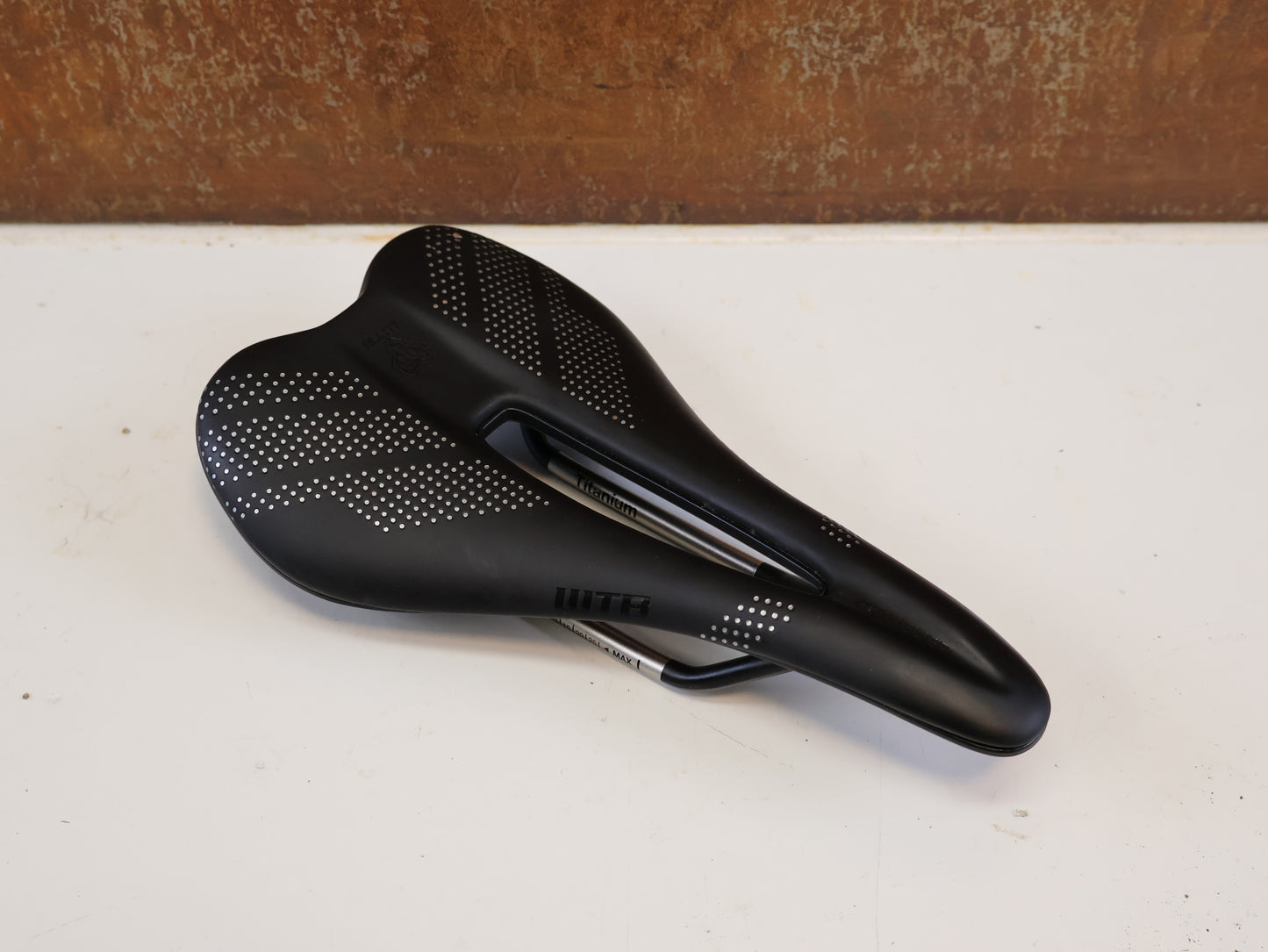 WTB GRAVELIER TITAN SATTEL / 248X142 MM / GRAVEL & BIKEPACKING / 210 G