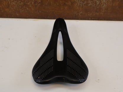 WTB GRAVELIER TITAN SATTEL / 248X142 MM / GRAVEL & BIKEPACKING / 210 G