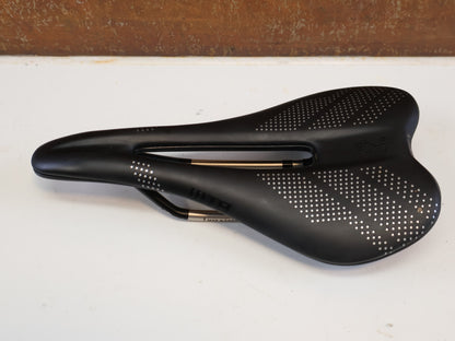 WTB GRAVELIER TITAN SATTEL / 248X142 MM / GRAVEL & BIKEPACKING / 210 G