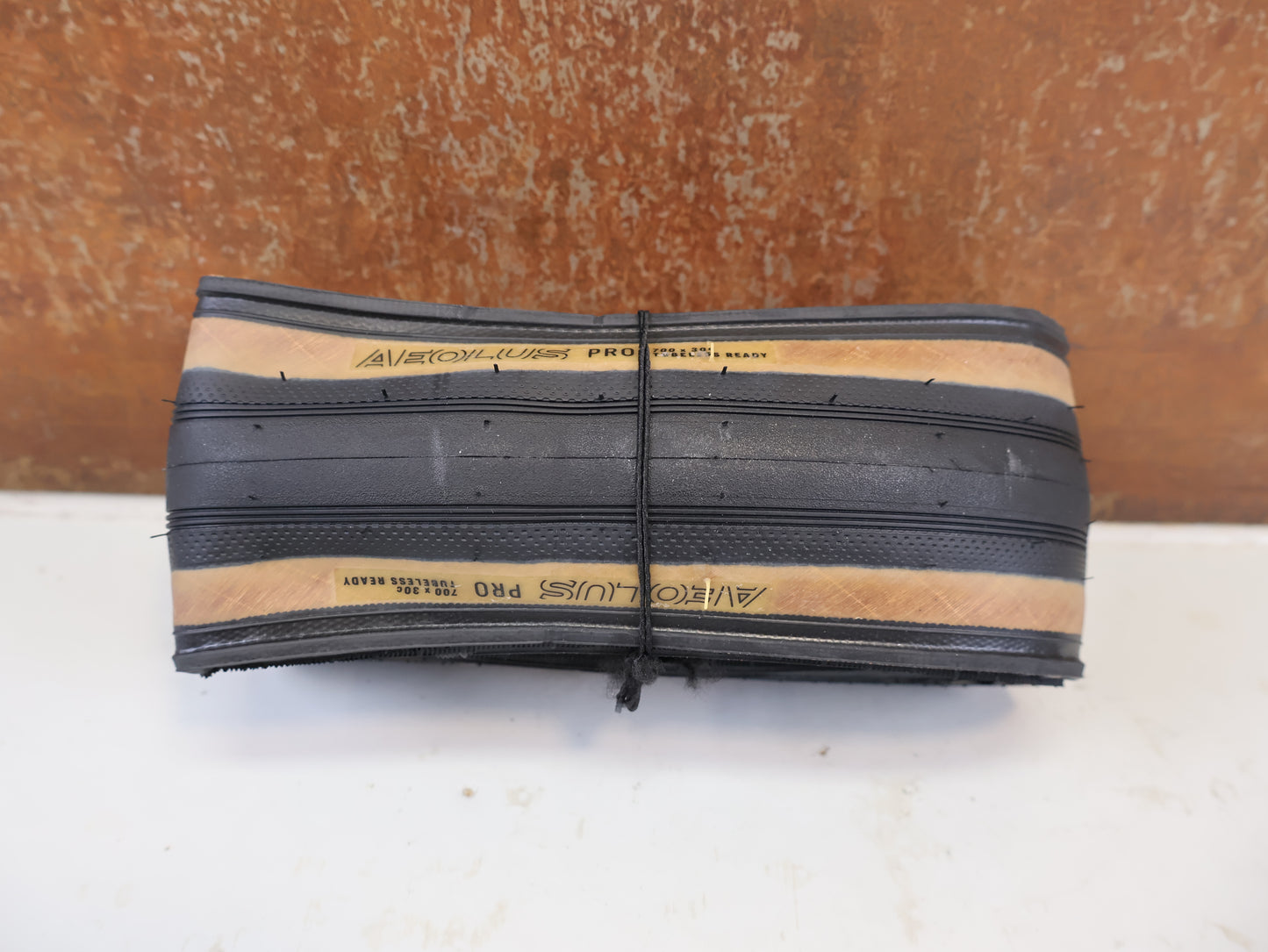 BONTRAGER AEOLUS PRO TLR REIFEN 700C X 30MM / 5328177