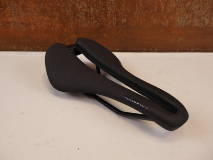 TREK AEOLUS ELITE RENNRADSATTEL 135 MM SCHWARZ 5337810