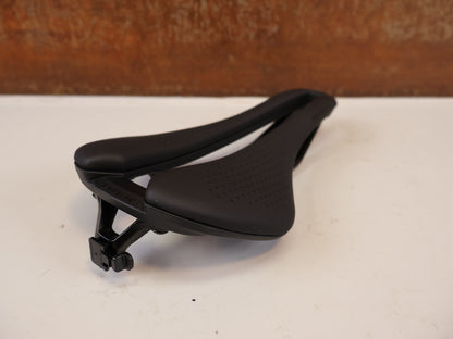 TREK AEOLUS ELITE RENNRADSATTEL 135 MM SCHWARZ 5337810