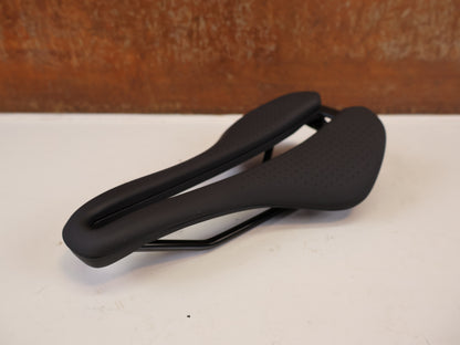 TREK AEOLUS ELITE RENNRADSATTEL 135 MM SCHWARZ 5337810