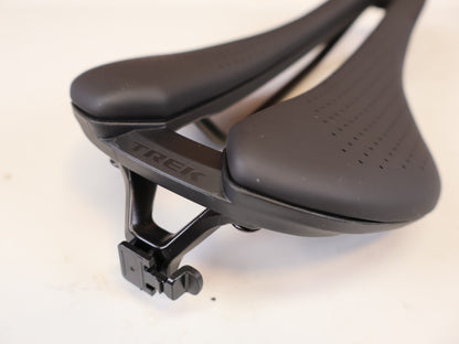 TREK AEOLUS ELITE RENNRADSATTEL 135 MM SCHWARZ 5337810
