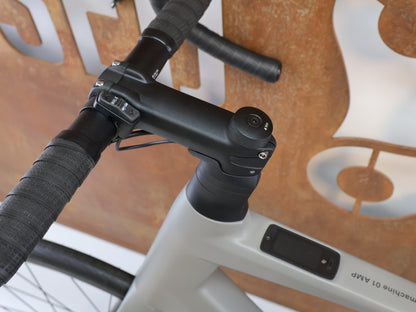 BMC ROADMACHINE 01 AMP TWO / 13.02 KG / TQ-HPR60 / 105 DI2 / 61CM