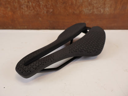 TREK AEOLUS ELITE AIRLOOM 3D SATTEL 135 MM