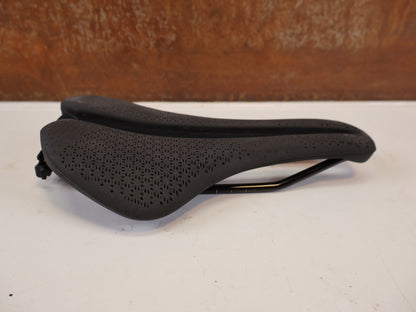 TREK AEOLUS ELITE AIRLOOM SATTEL 3D DRUCK 145 MM