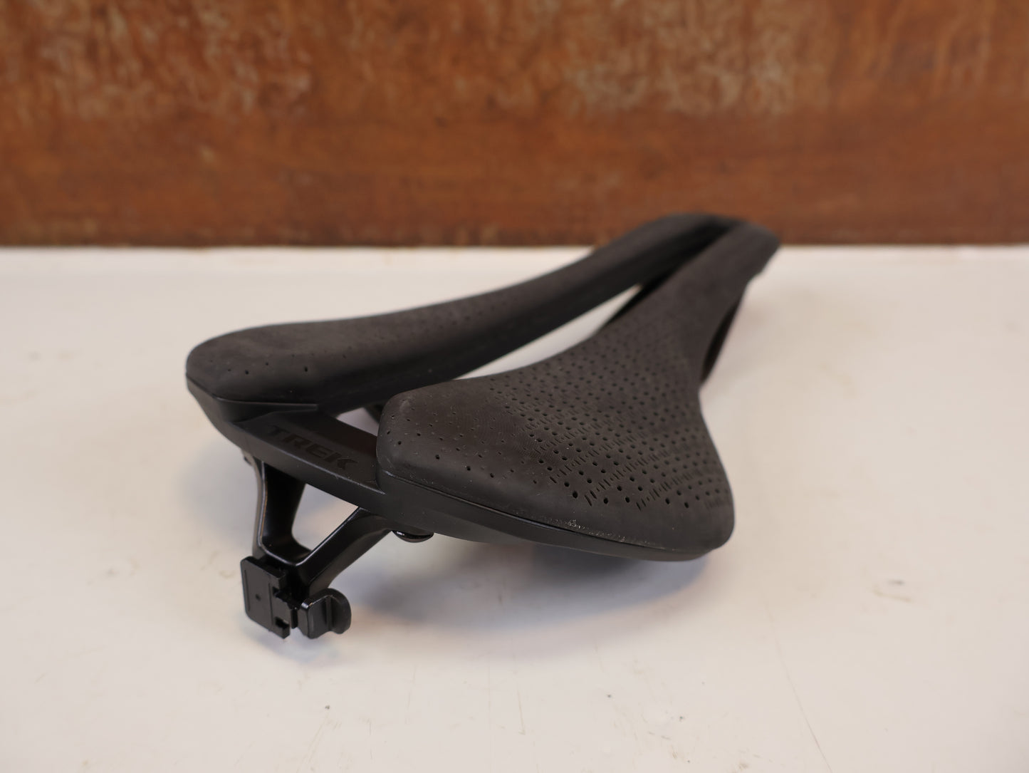 TREK AEOLUS ELITE AIRLOOM SATTEL 3D DRUCK 145 MM