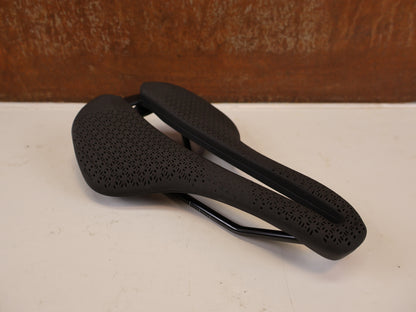 TREK AEOLUS ELITE AIRLOOM 3D SATTEL 155 MM