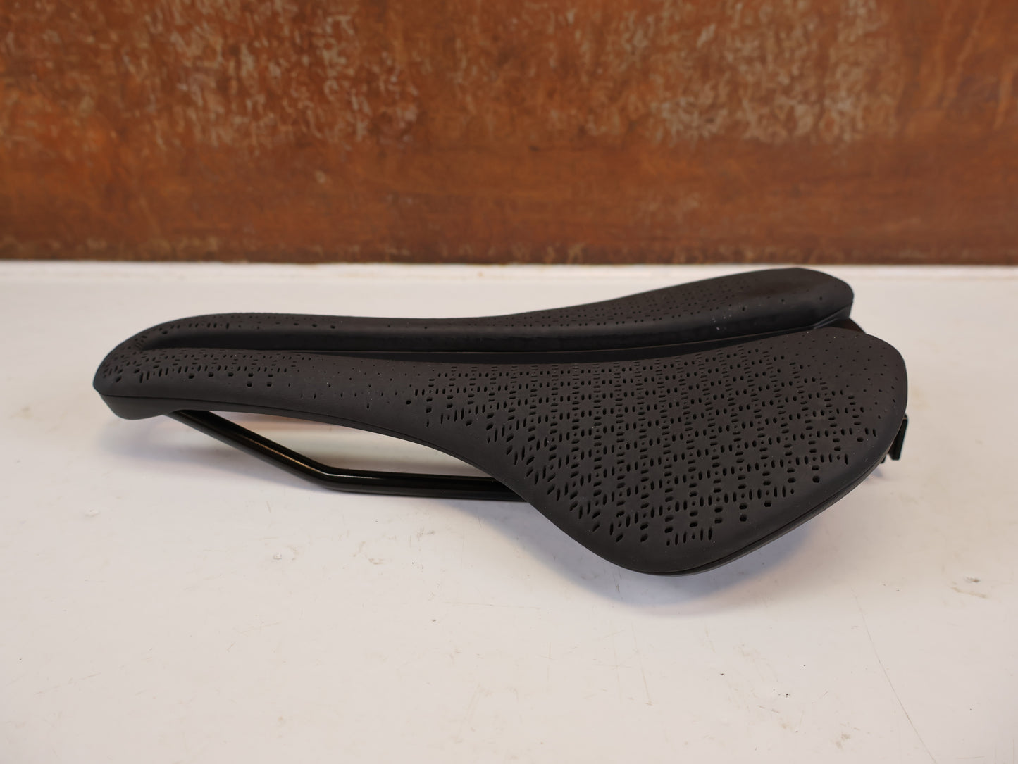 TREK AEOLUS ELITE AIRLOOM 3D SATTEL 155 MM