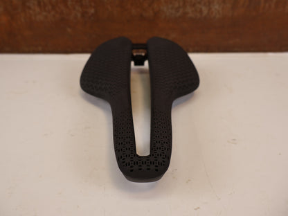 TREK AEOLUS ELITE AIRLOOM 3D SATTEL 155 MM