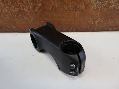 TREK RCS PRO BLENDR VORBAU / -7° X 90 MM / 31.8 MM / INTEGRATED / 185 G