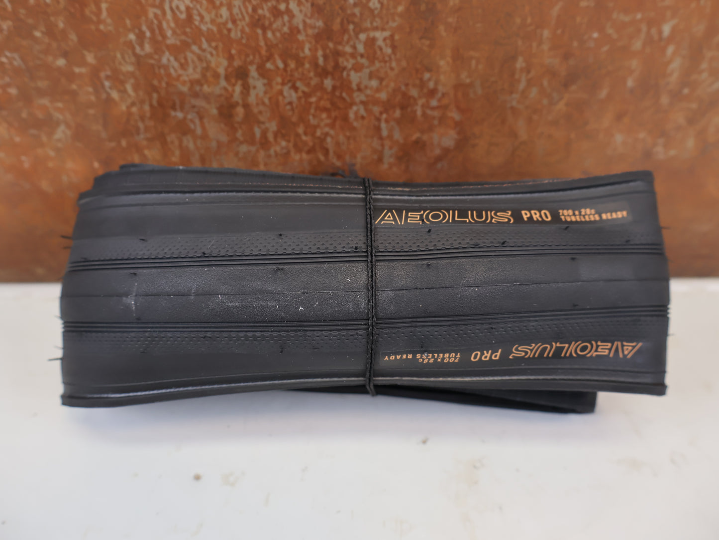 BONTRAGER AEOLUS PRO TLR RENNRADREIFEN 700X28C / 5328173