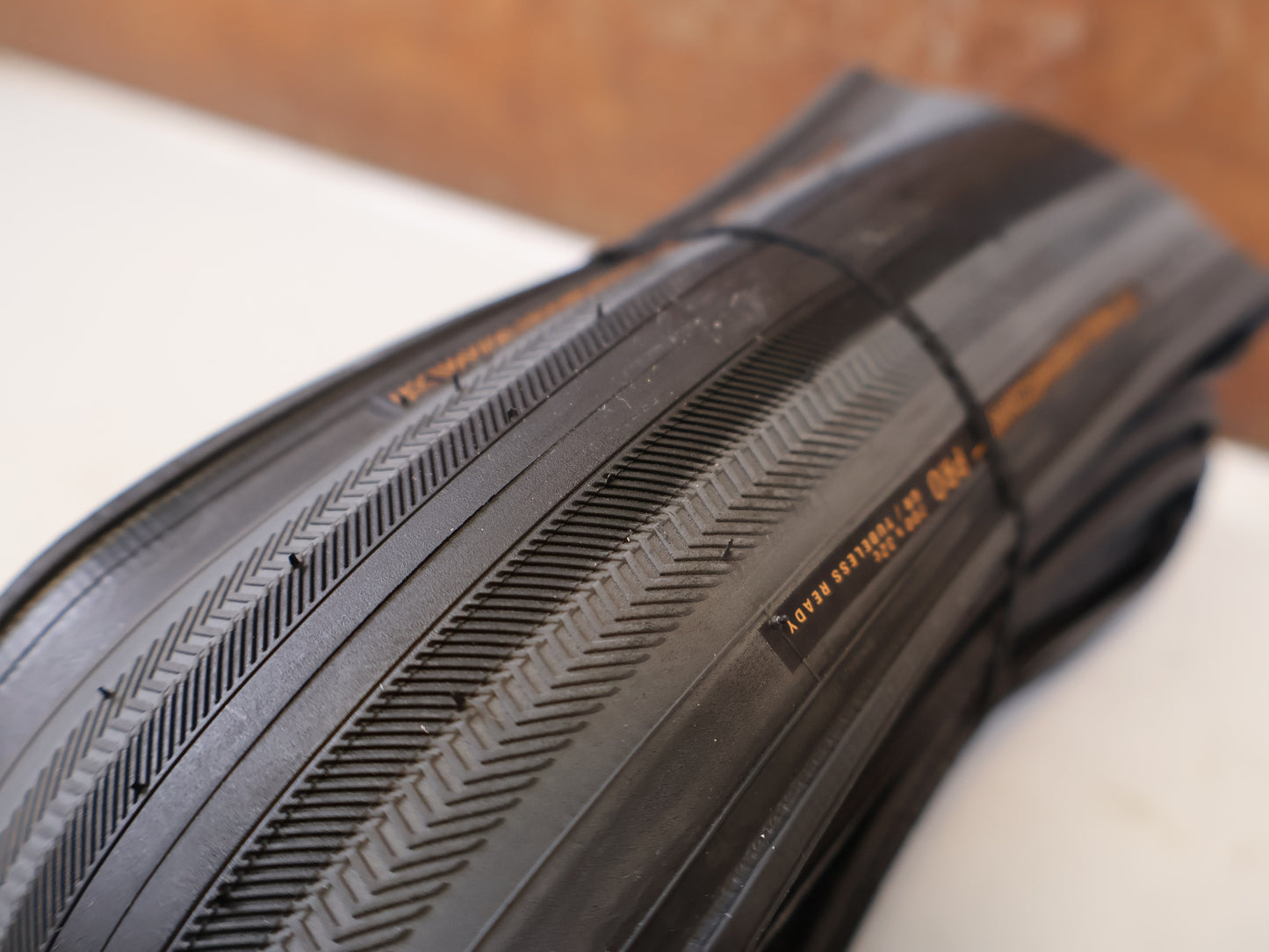BONTRAGER KWAREMONT PRO TLR RENNRADREIFEN 700X32C
