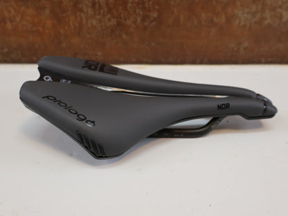 PROLOGO DIMENSION NDR NACK / CARBON SATTEL / 143 MM / ANTHRAZIT