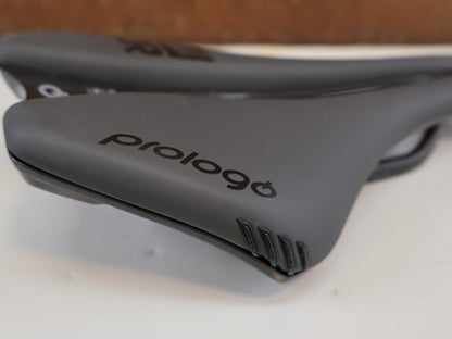 PROLOGO DIMENSION NDR NACK / CARBON SATTEL / 143 MM / ANTHRAZIT