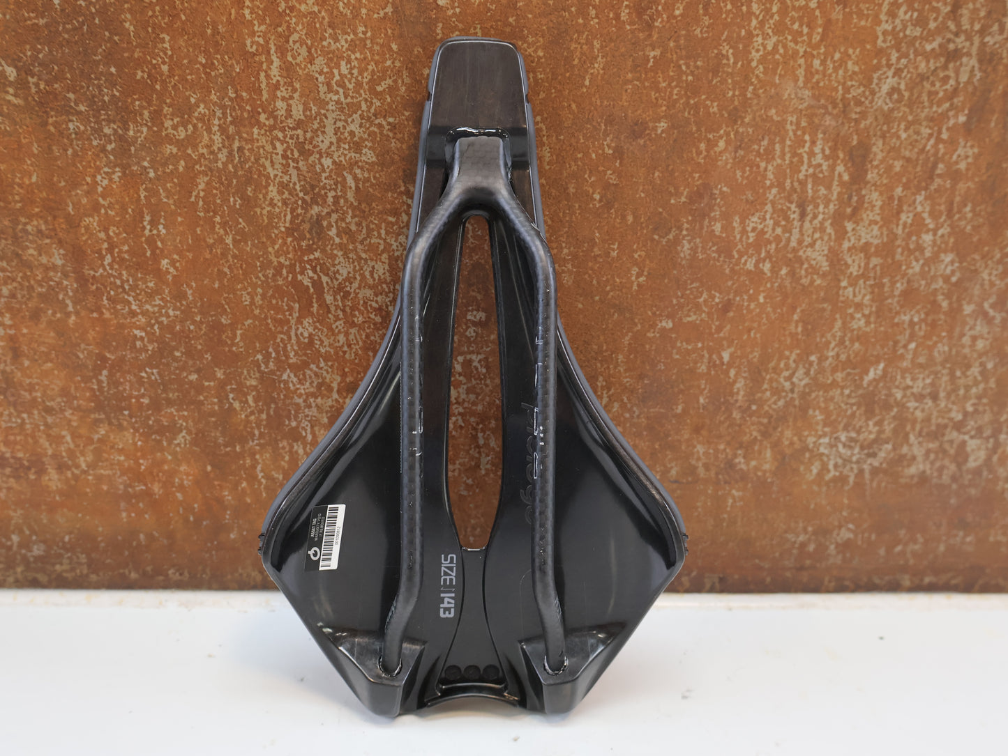 PROLOGO DIMENSION NDR NACK / CARBON SATTEL / 143 MM / ANTHRAZIT