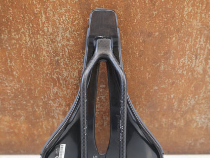 PROLOGO DIMENSION NDR NACK / CARBON SATTEL / 143 MM / ANTHRAZIT