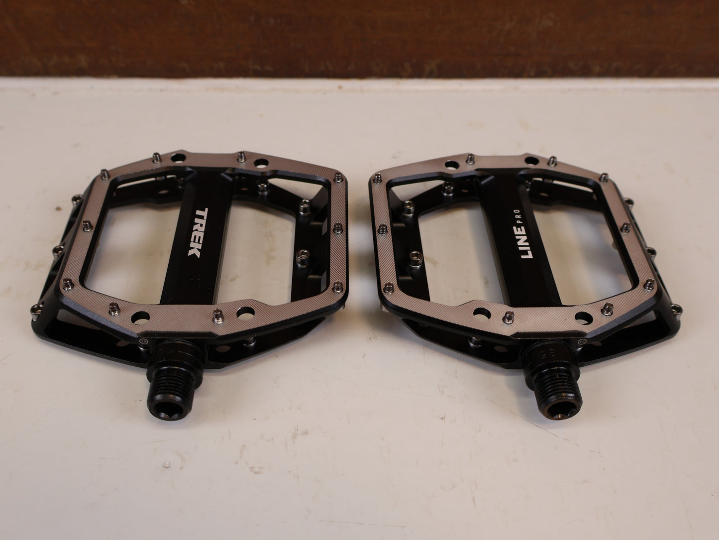 TREK LINE PRO PLATTFORMPEDALE ALUMINIUM SCHWARZ / 5306303