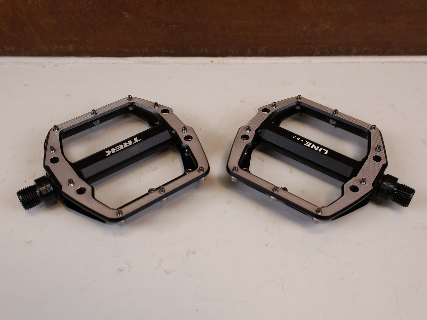 TREK LINE PRO PLATTFORMPEDALE ALUMINIUM SCHWARZ / 5306303