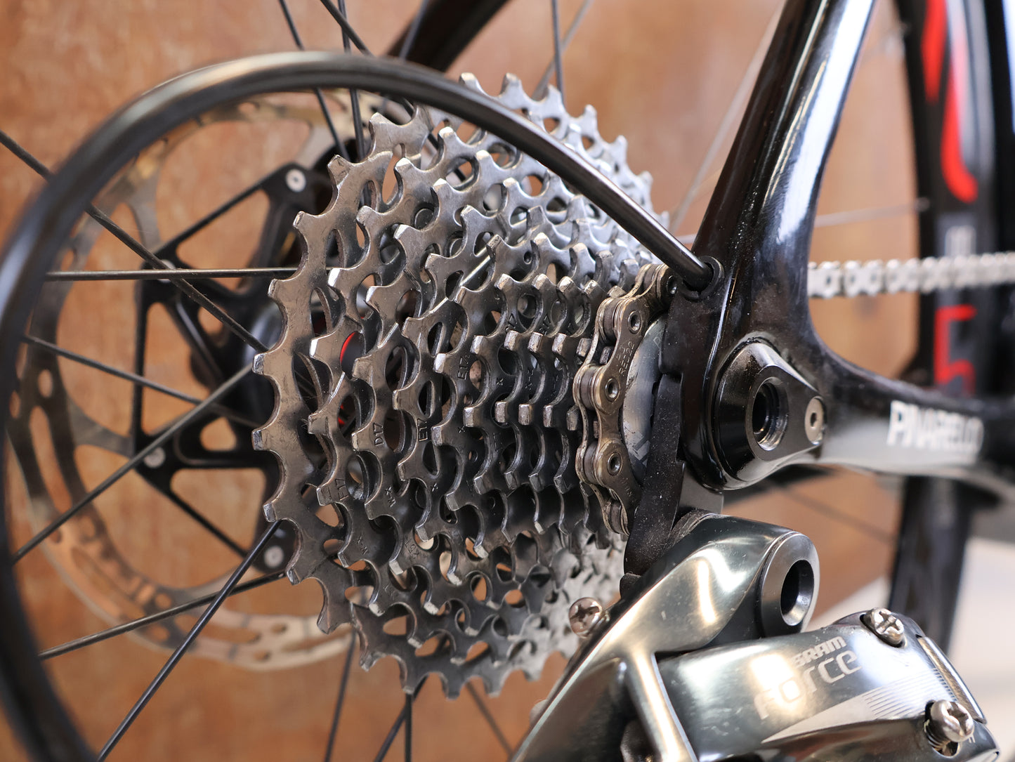 PINARELLO NYTRO E-RENNRAD / 53 CM / FAZUA SRAM FORCE
