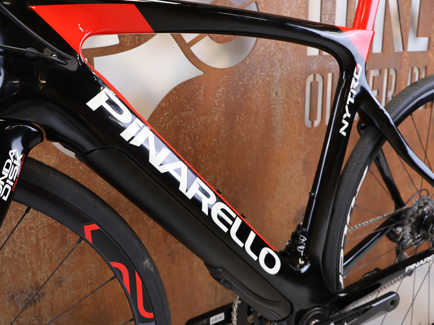 PINARELLO NYTRO E-RENNRAD / 53 CM / FAZUA SRAM FORCE